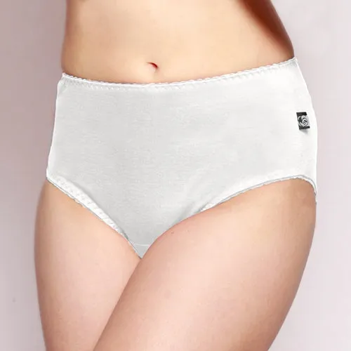 #692W White Classic Full Merino Brief