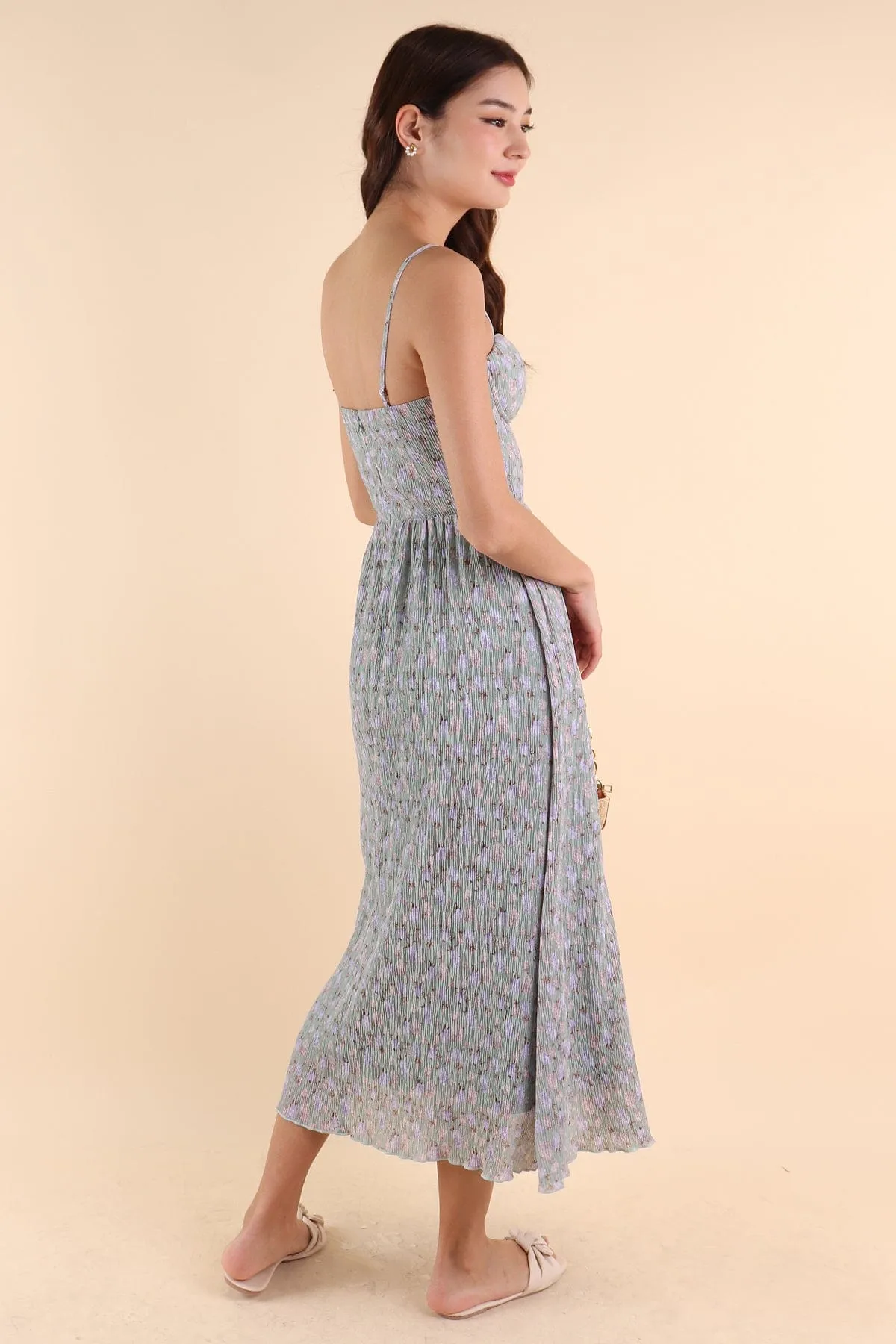 AMARIS PLEATED FLORAL MAXI IN JADE MINT