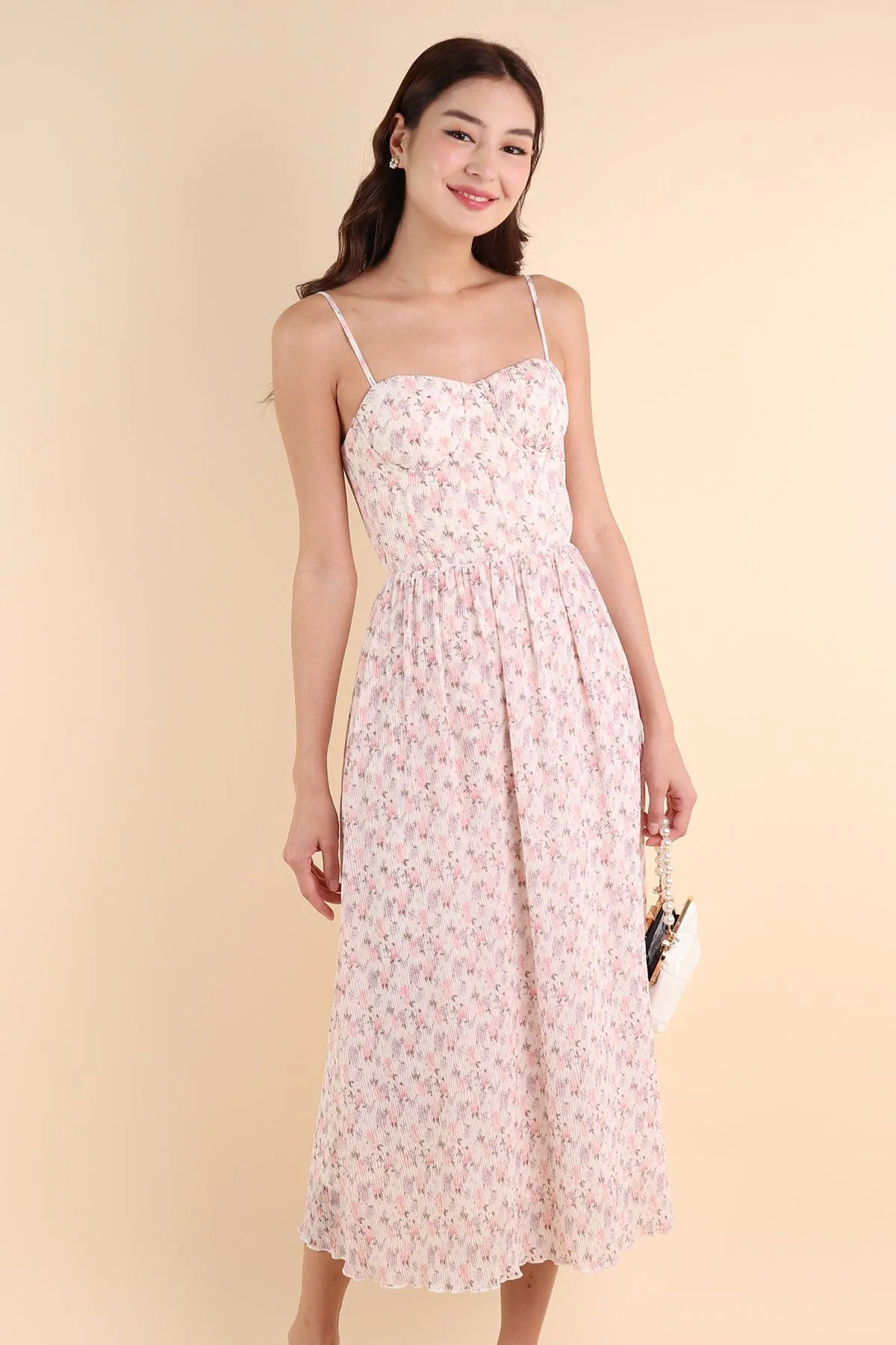 AMARIS PLEATED FLORAL MAXI IN WHITE