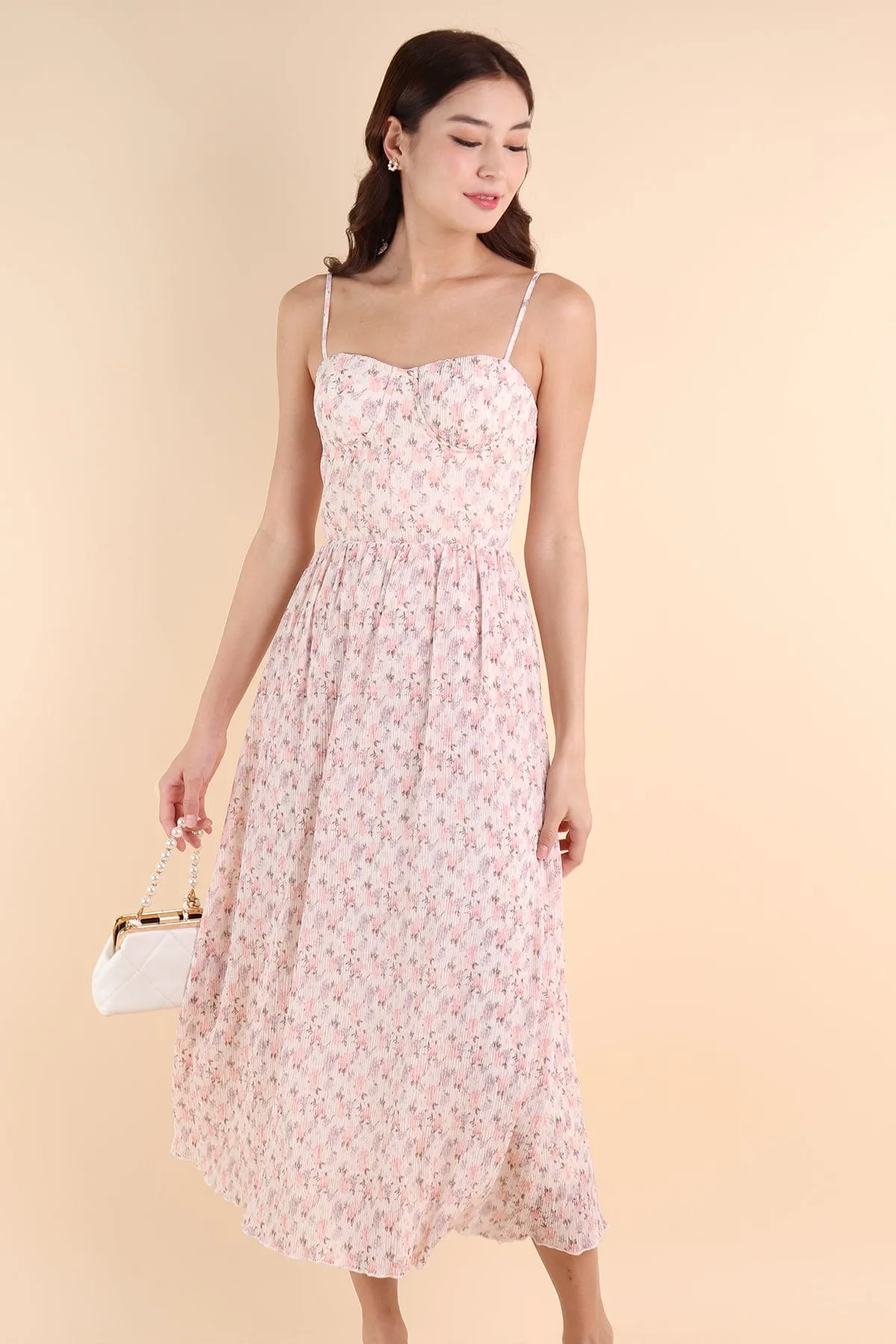 AMARIS PLEATED FLORAL MAXI IN WHITE