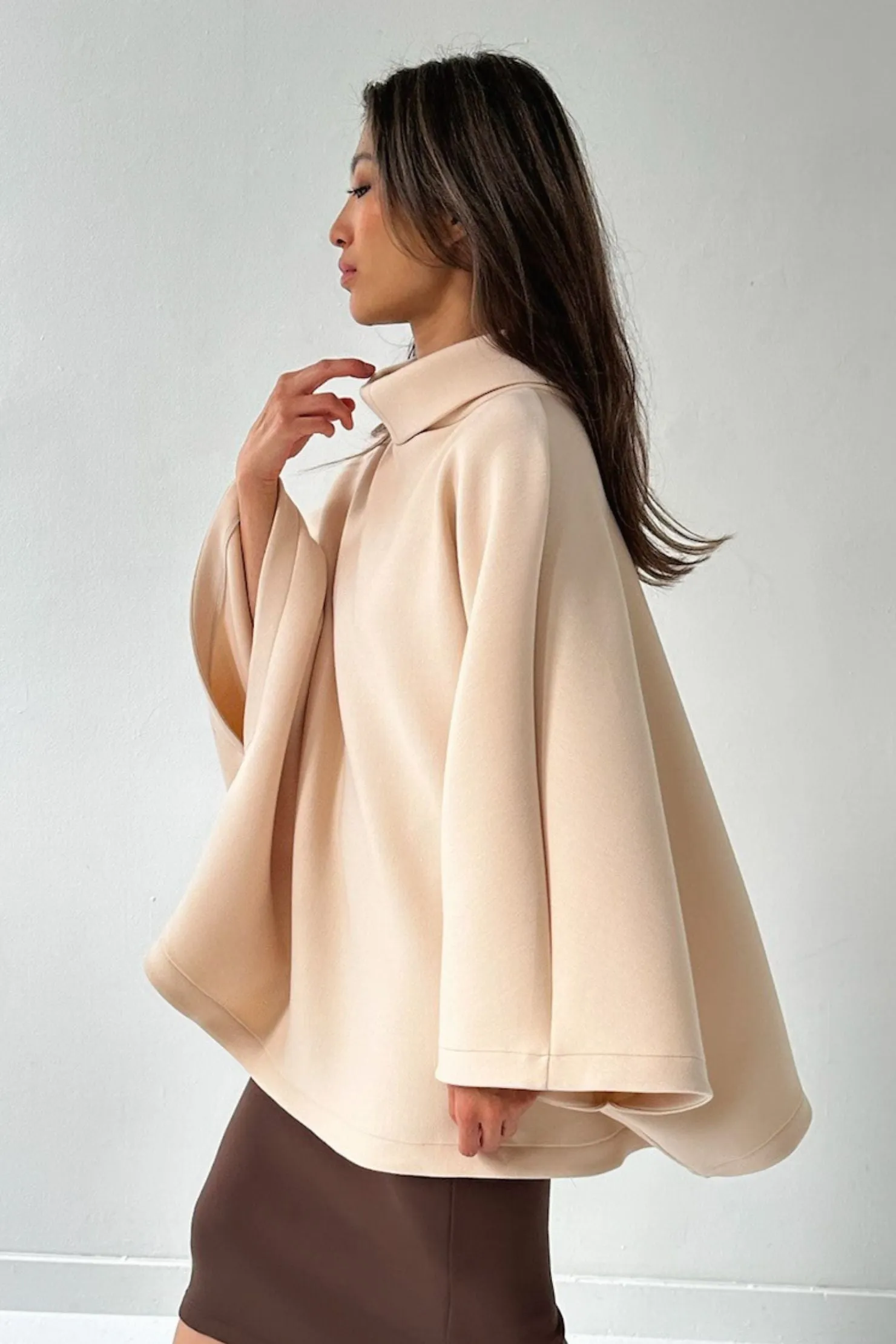 Charlotte Poncho - Cream