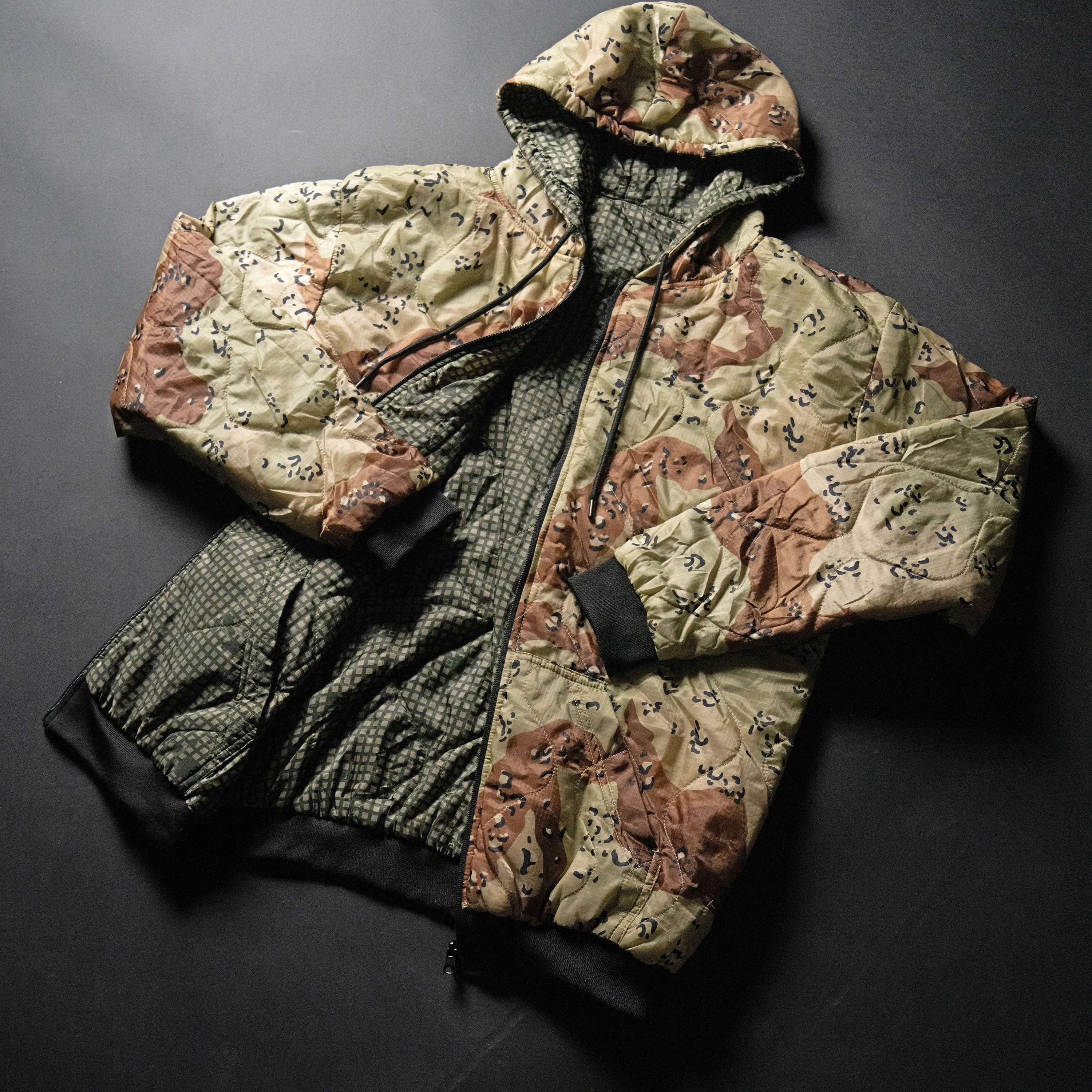 DNC   Chocolate Chip Camo Reversible Zip-Up Woobie Hoodie