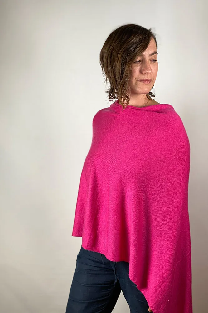 Dolma Cashmere Poncho Magenta