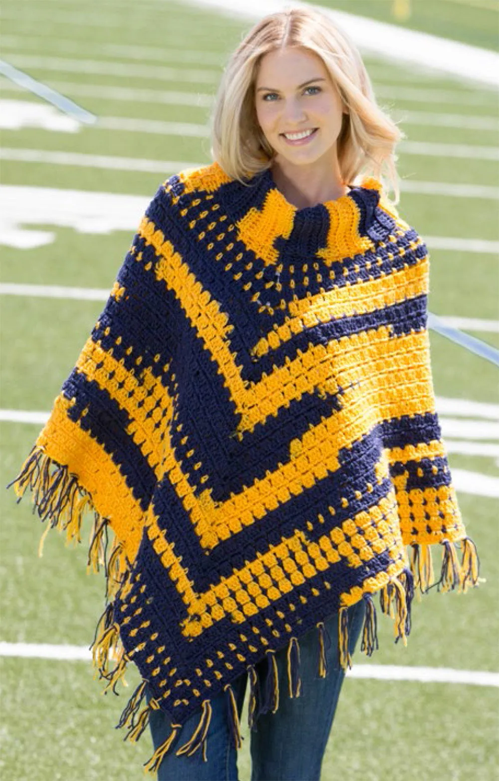 Free Sporty Crochet Poncho