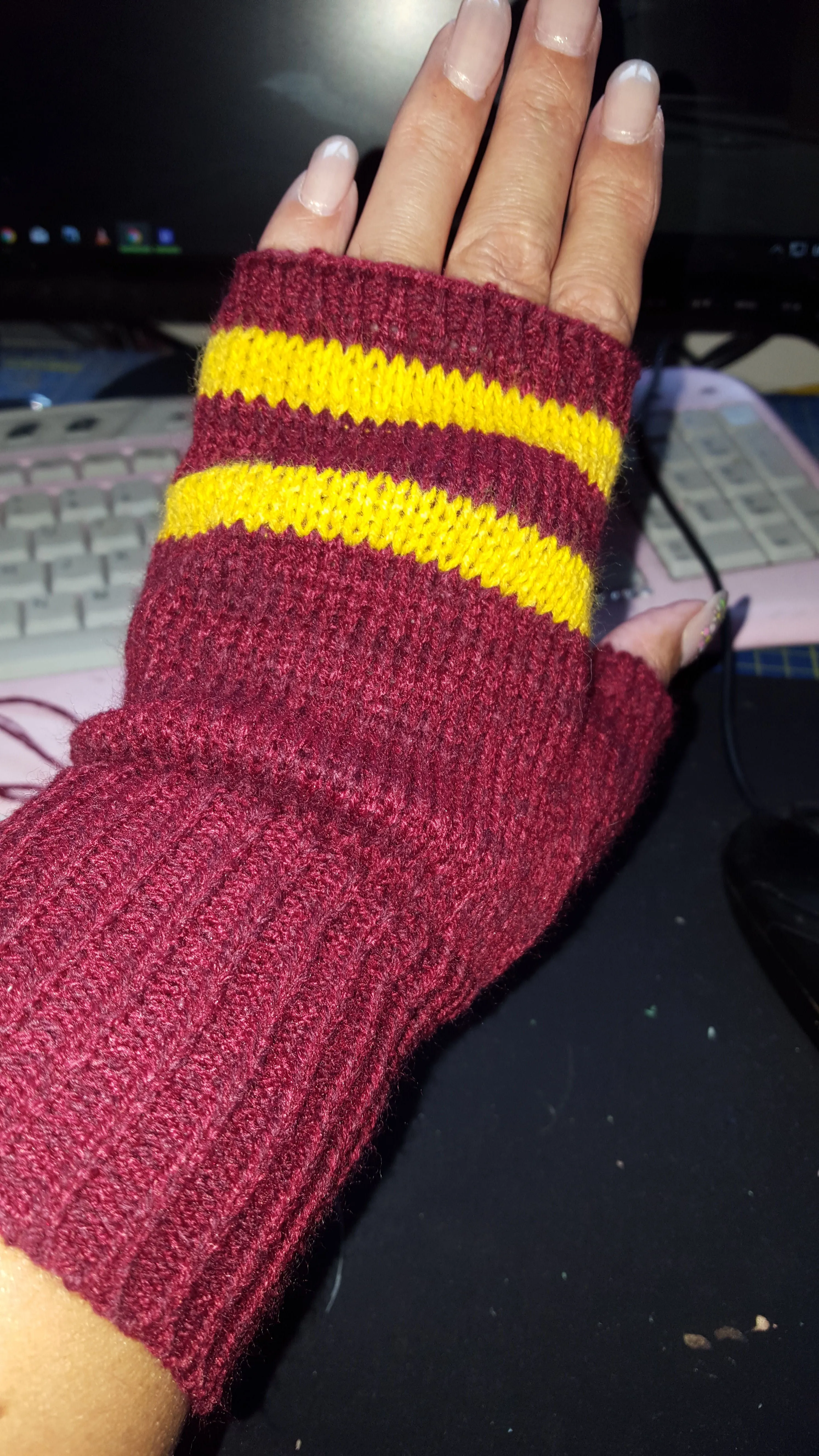 Gryffindor fingerless gloves, arm warmers, Hogwarts, Harry Potter inspired,