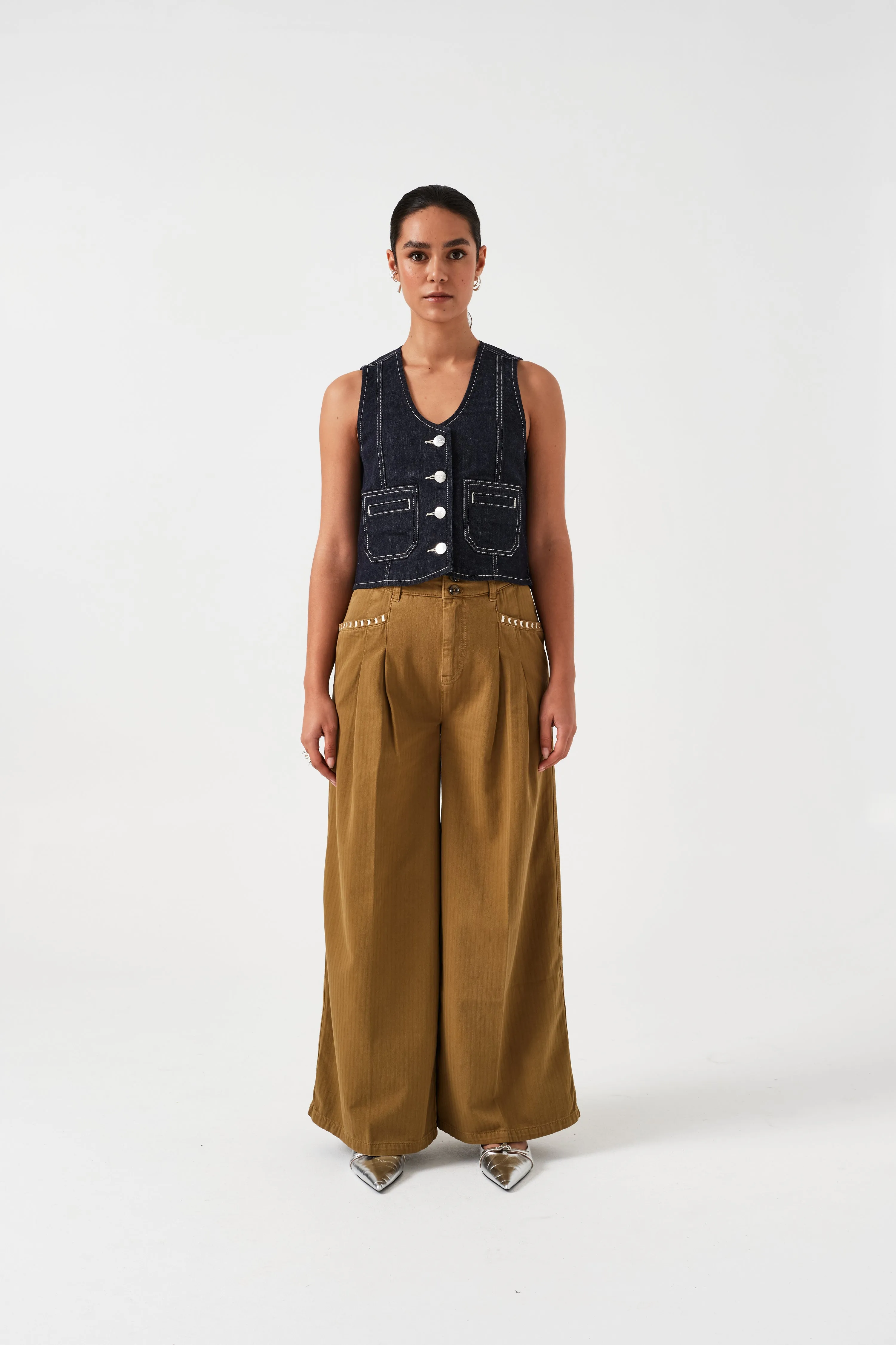 Isabella Pant in Olive