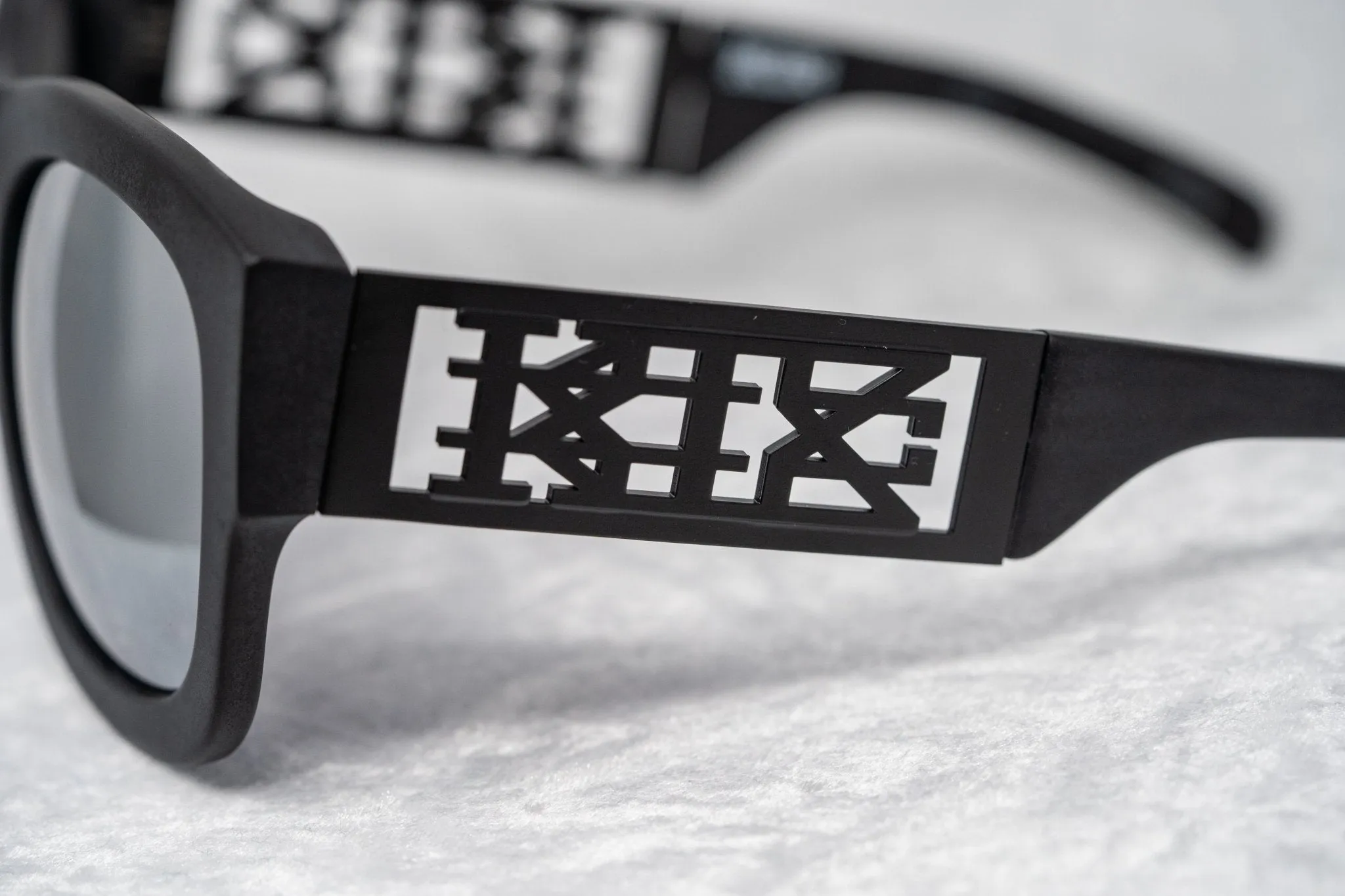 Kokon To Zai Sunglasses Oversized Matte Black and Silver