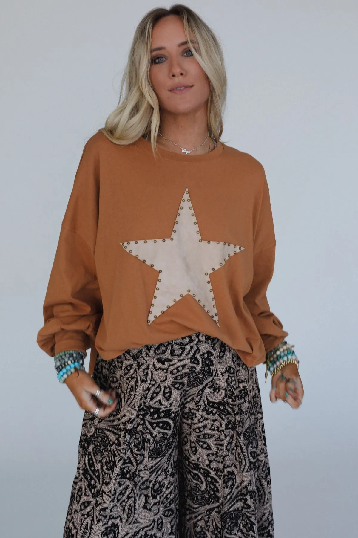 Ovalie Studded Star Top - Caramel