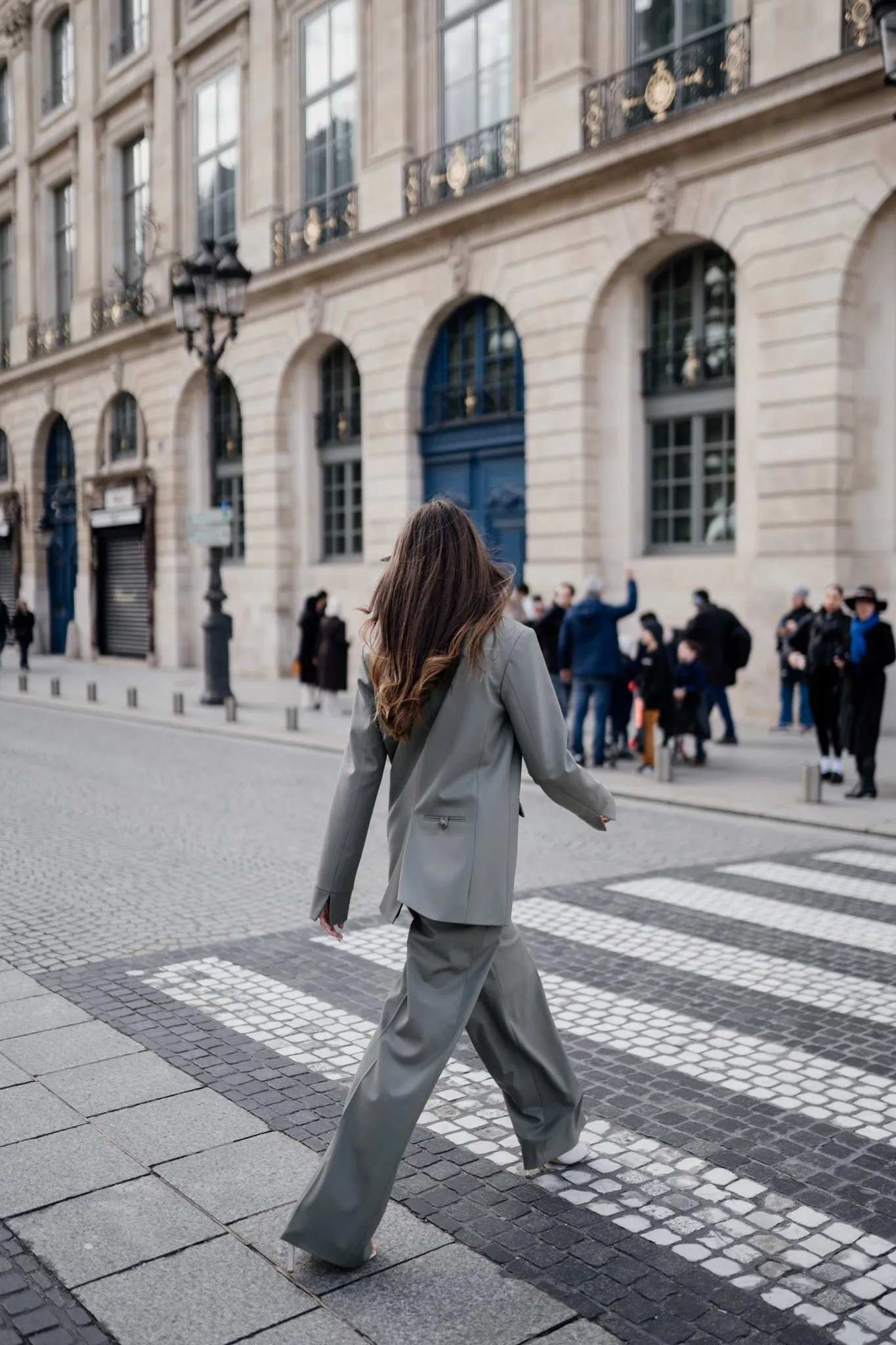 Oversized Single Breasted Wool Blazer in Smokey Olive