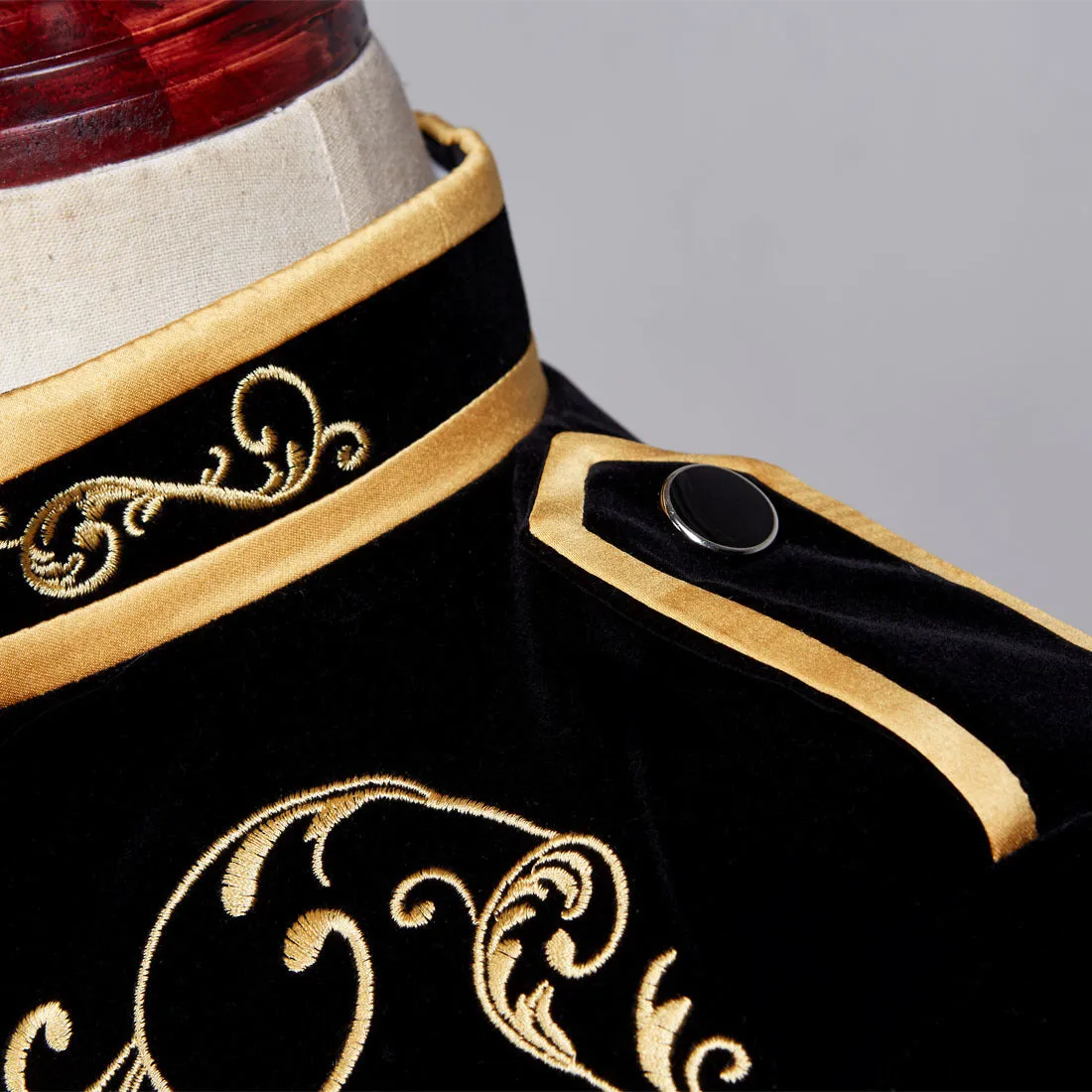 Pologize™ Royal Embroidery Jacket