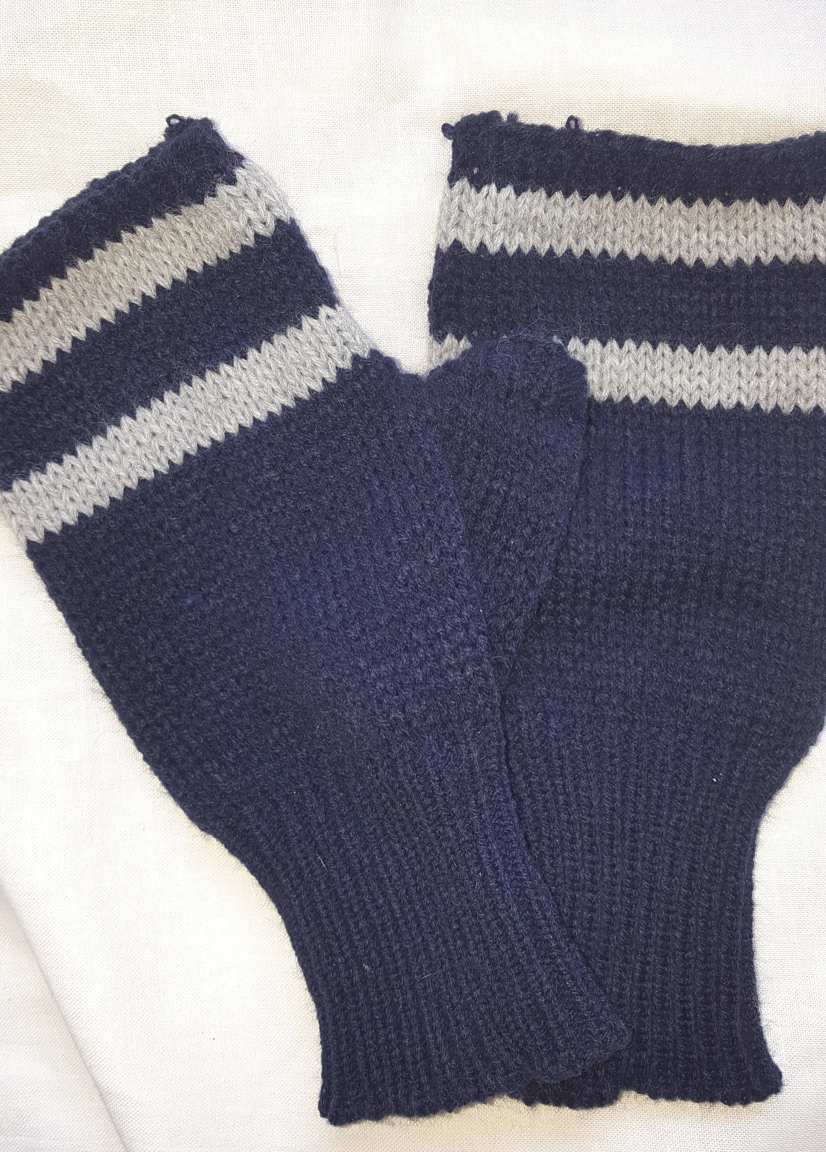 Ravenclaw fingerless gloves, arm warmers, Hogwarts, Harry Potter inspired,