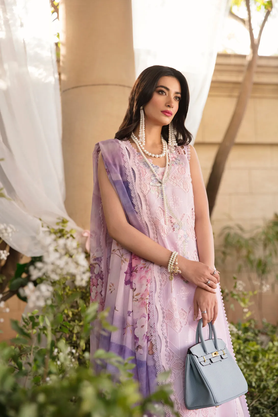 Sable Vogue Luxury Lawn Collection – IRIS