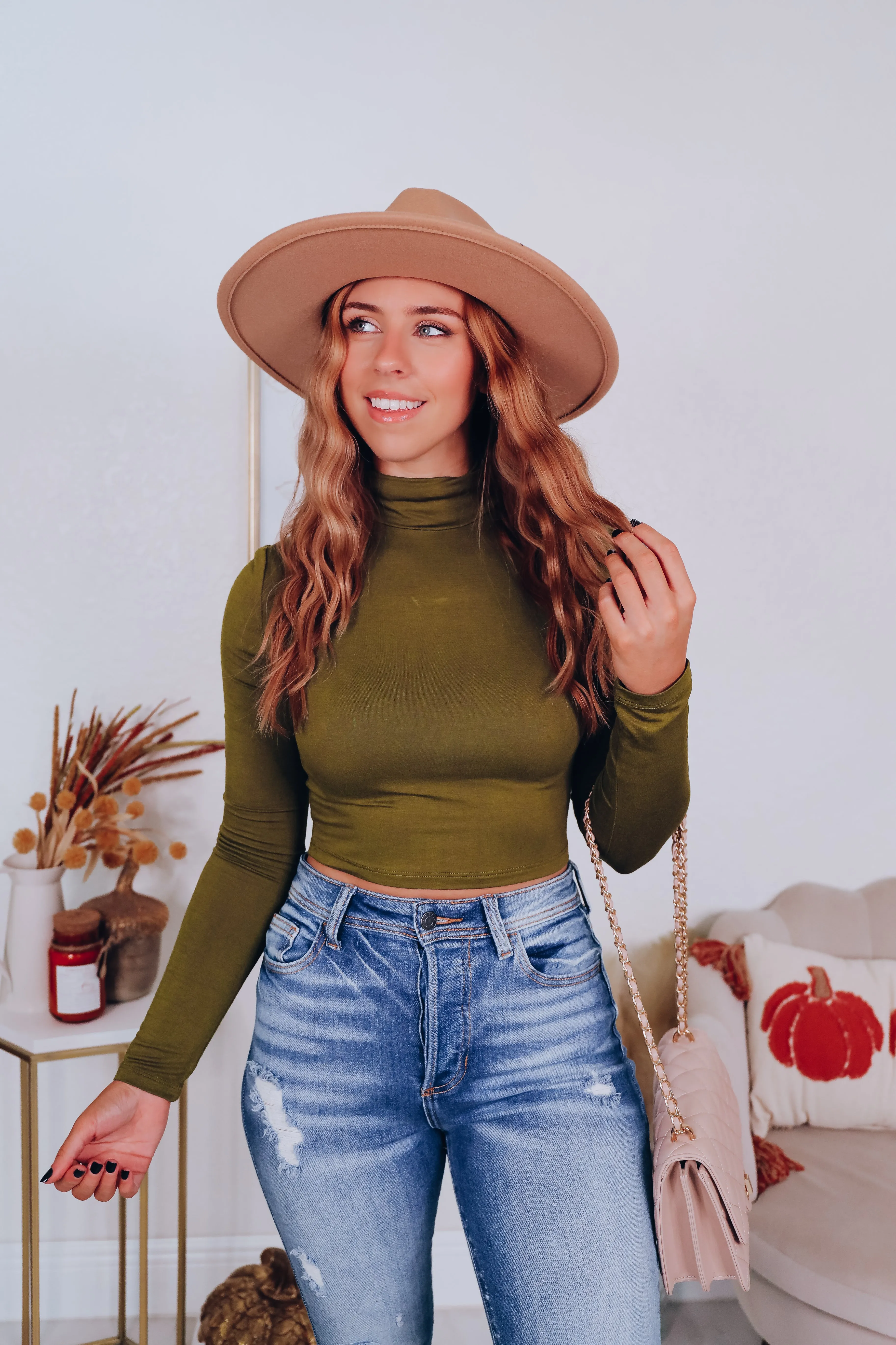 Seamless Day Turtleneck Crop Top - Olive