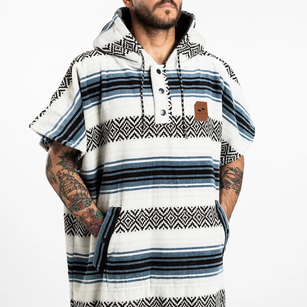 Slowtide OSO LG/XL Poncho-White