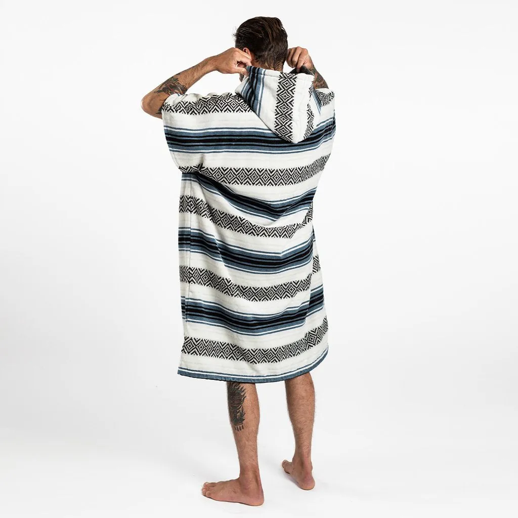 Slowtide OSO LG/XL Poncho-White