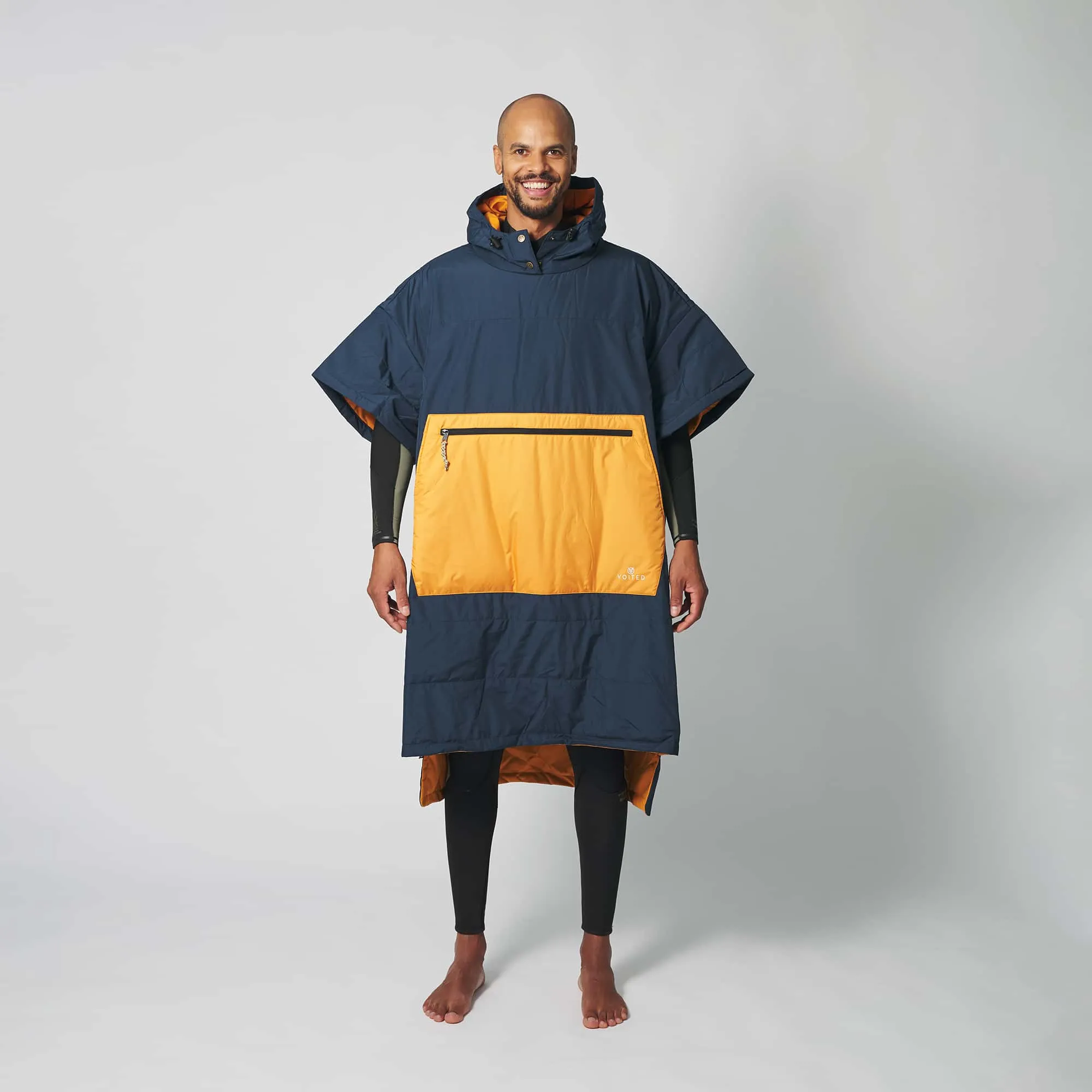 VOITED Original Outdoor Poncho for Surfing, Camping, Vanlife & Wild Swimming - Ocean Navy / Desert