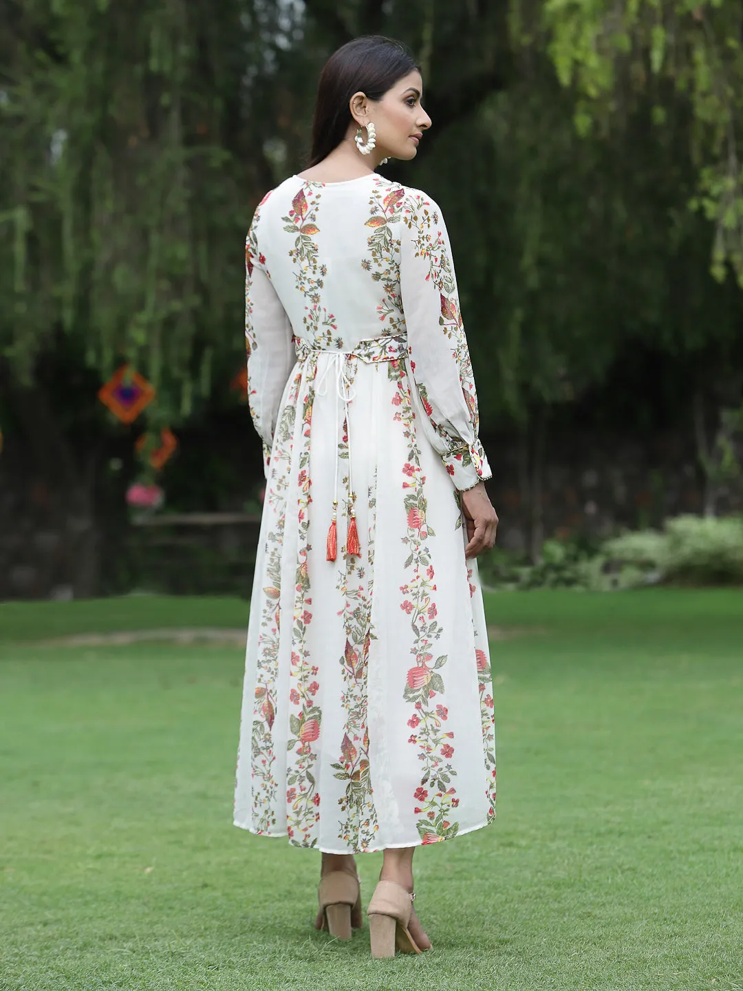 Women Off White Chiffon Printed Dress & Belt