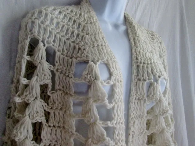 Womens HAND CROCHETTED IMPORT Fringe Crochet Knit SCARF Shawl Wrap PONCHO WHITE Boho