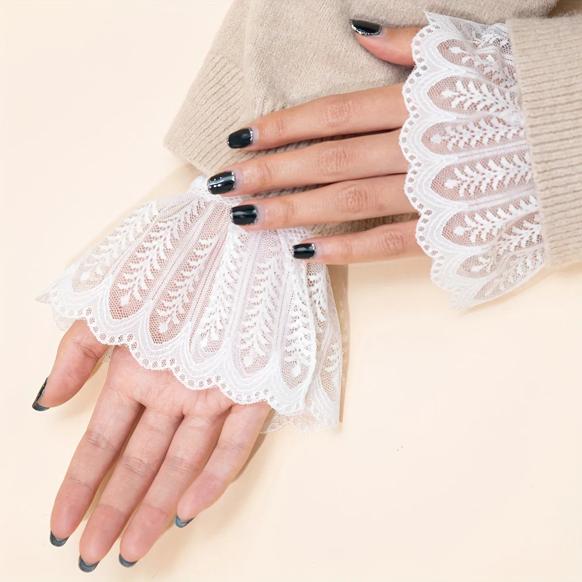 Womens Stretchy Fingerless Lace Gloves PartyReady Wrist Decoration